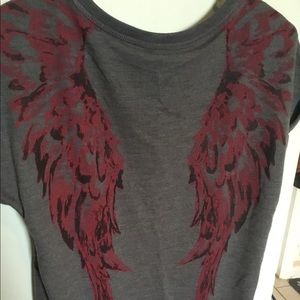 Rock & Republic angel wing top